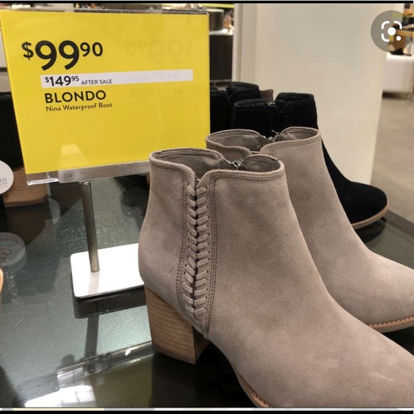 Nwb Blondo Nina Suede Waterproof Bootie 